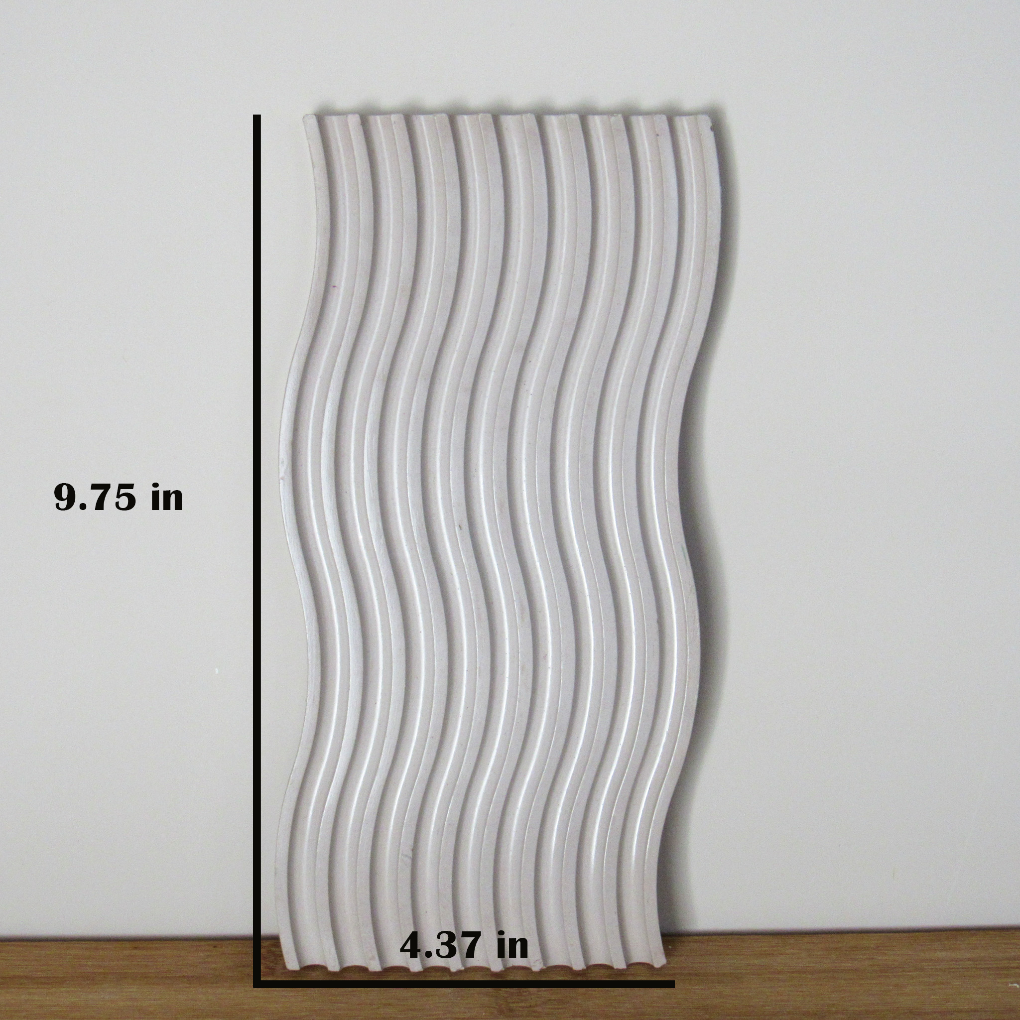 Sculpted Wave Concrete Tray