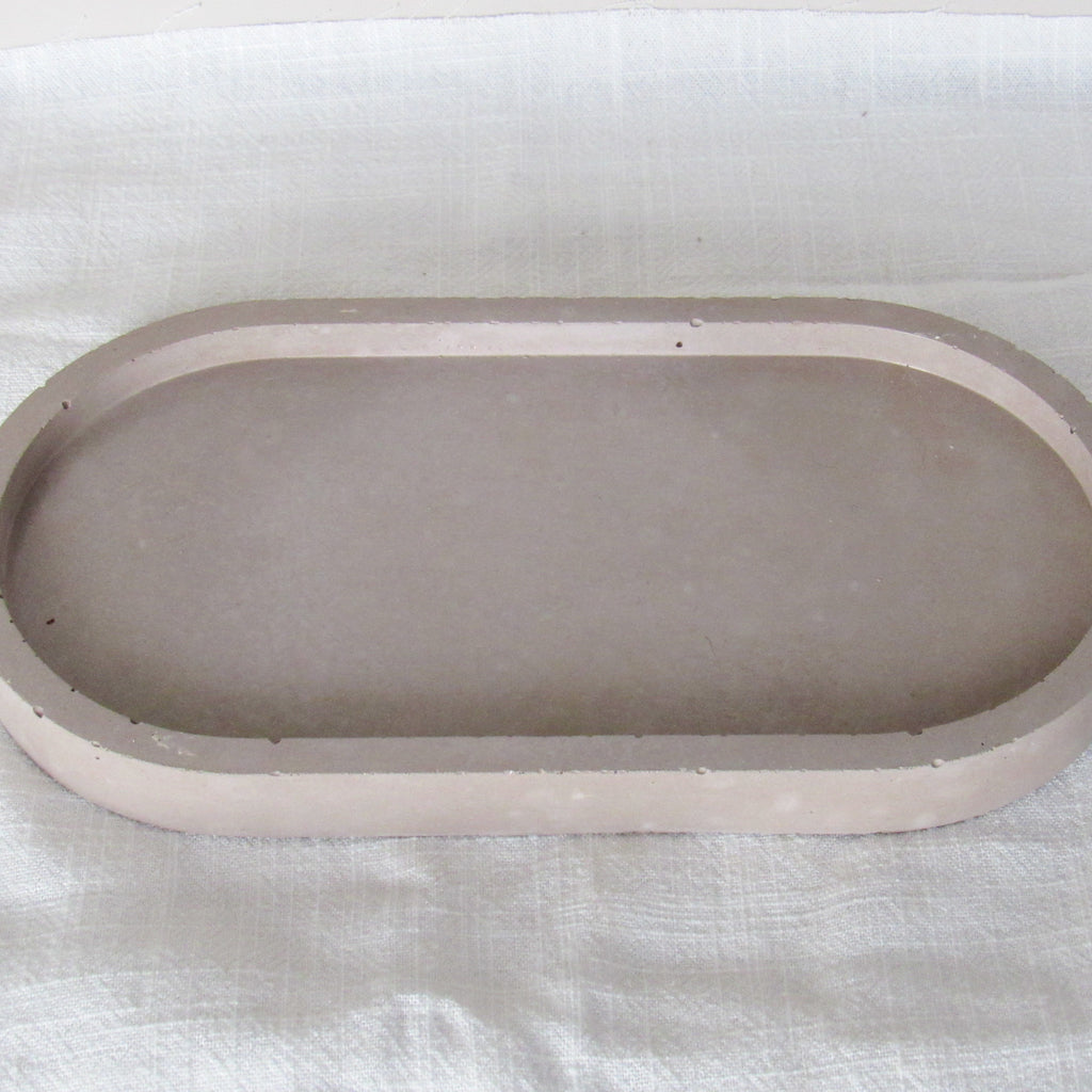 Minimalist Oval Concrete Tray