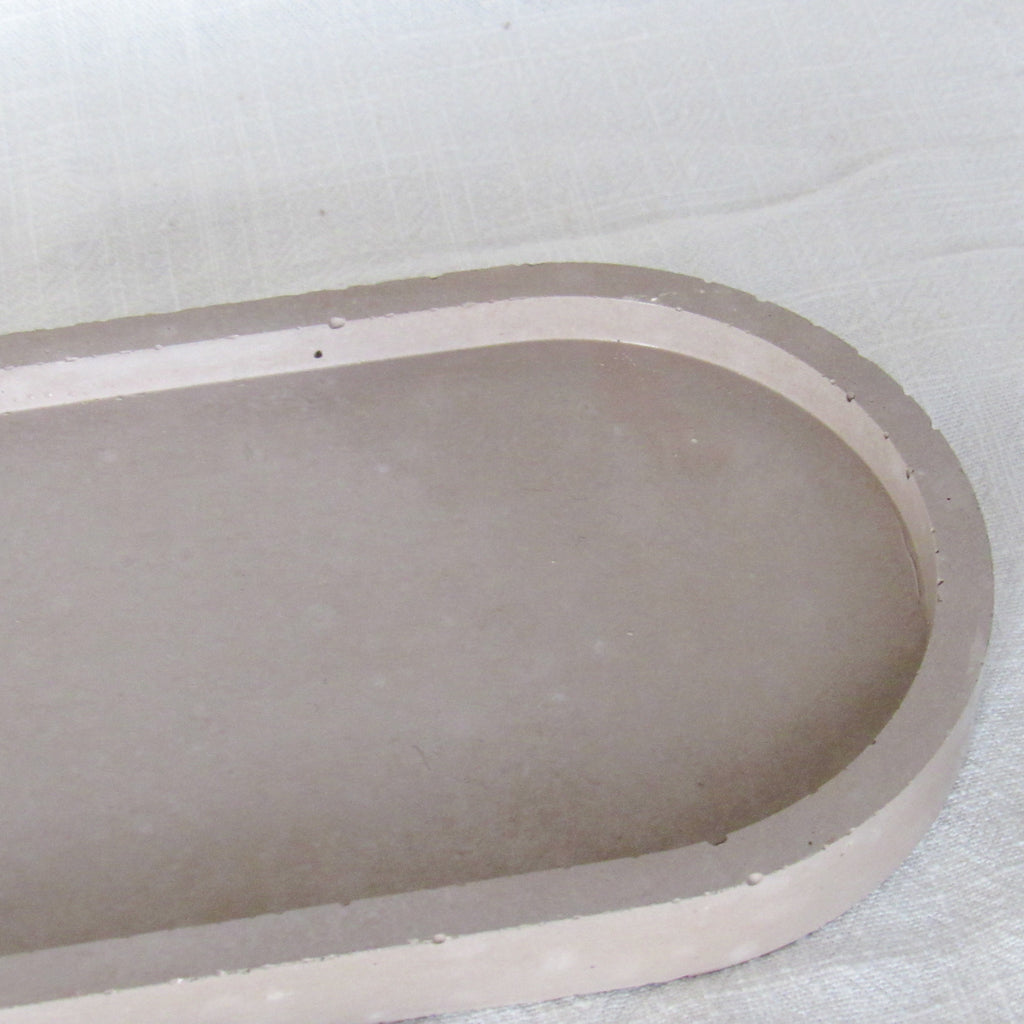 Minimalist Oval Concrete Tray